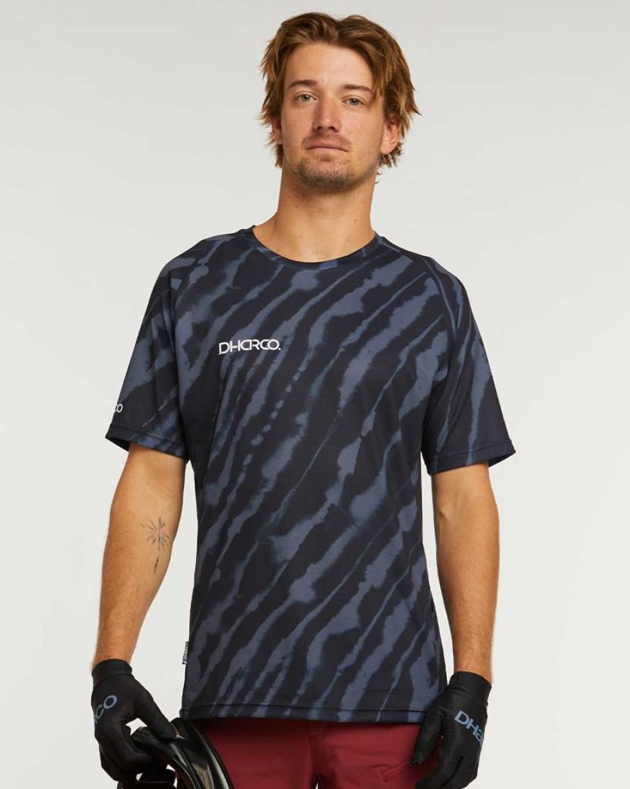 Mens DHaRCO | Mens Short Sleeve Jersey | Jet Stream